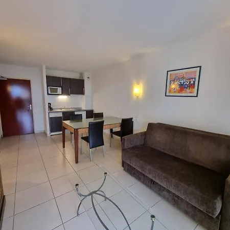 Apartamento T2 Climatisé Avec Terrasse, Proche à Argelès-sur-mer, Parking Et Piscine Inclus - Fr-1-388-202