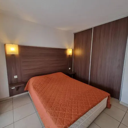 Apartamento T2 Climatisé Avec Terrasse, Proche à Argelès-sur-mer, Parking Et Piscine Inclus - Fr-1-388-202 Argelès-sur-Mer